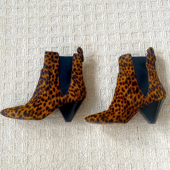 Veronica Beard Calf Hair Leopard Ankle Boots - size 7 - Picture 13 of 17